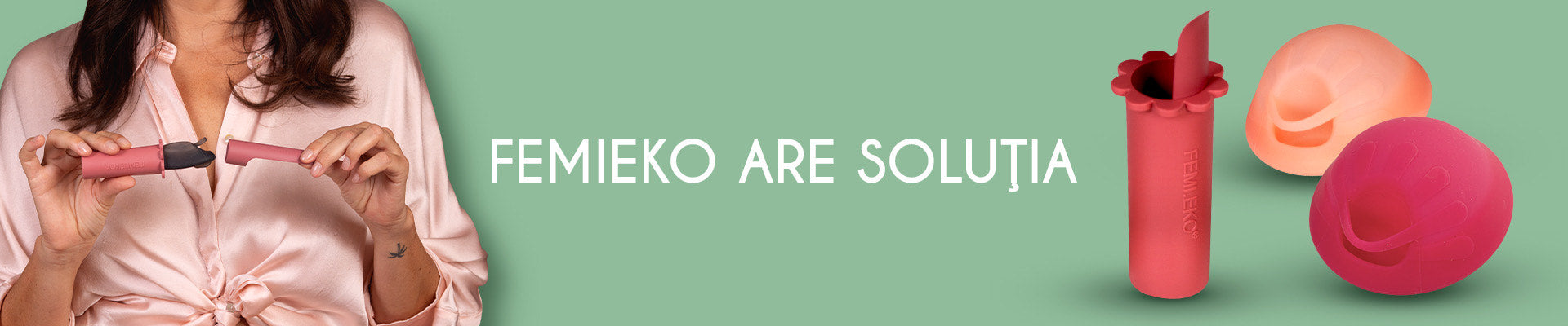 Femeie demonstrând aplicatorul universal pentru cupa/discul menstrual Femi.Eko® – soluție practică și igienică