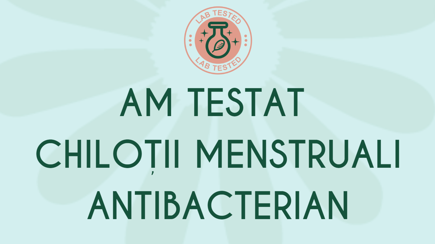 Grafică Femi.Eko® cu mesajul „Am testat chiloții menstruali antibacterian”, pe fundal cu floare stilizată.